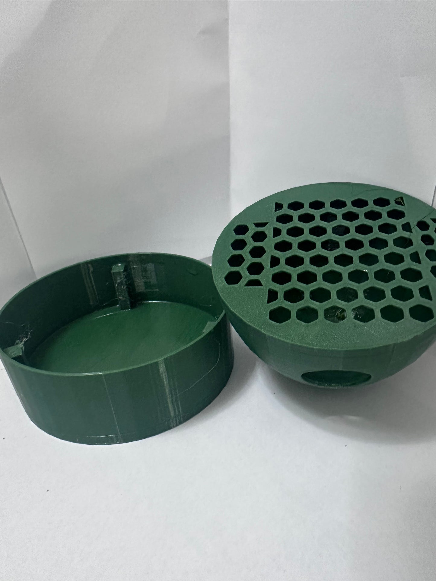 Catfish breeding cave & egg collector